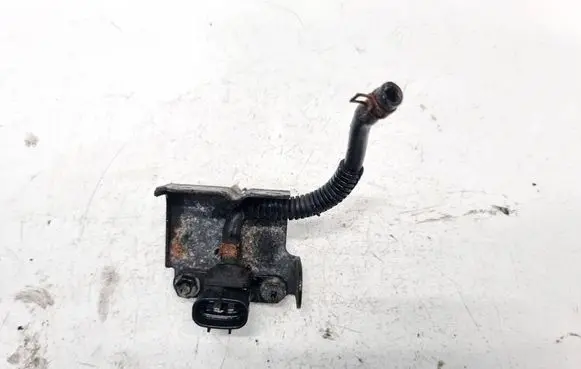 Mazda 5 Air pressure sensor