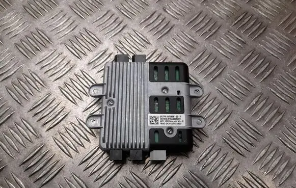 Tesla Model X Other control units/modules 104282900F
