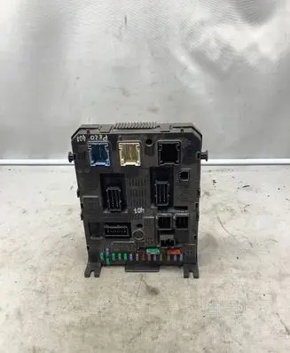 Peugeot 407 Comfort/convenience module 28120836 28119248