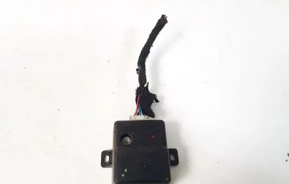 Volkswagen Polo IV 9N3 Sensor 88121
