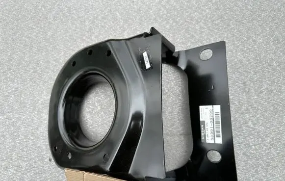 Nissan Patrol Y61 Rear coil spring rubber mount 5039106J00