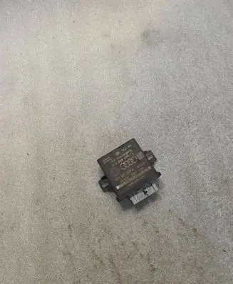 Audi A6 S6 C6 4F Light module LCM 5LA00837922 8P0907357C