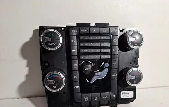 Volvo V60 Climate control unit 31398587