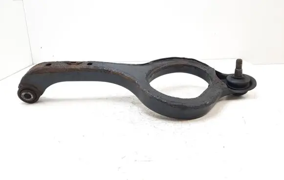 Hyundai Centennial Rear upper control arm/wishbone