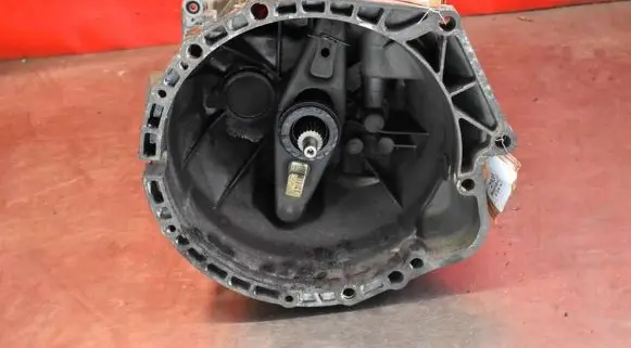 BMW 7 F01 F02 F03 F04 Manual 6 speed gearbox 2170017897