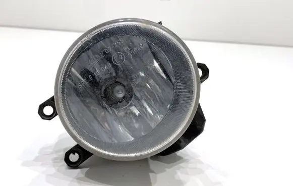 Toyota Auris E180 Front fog light 