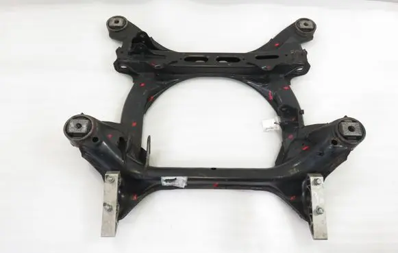 Audi Q7 4L Front subframe 