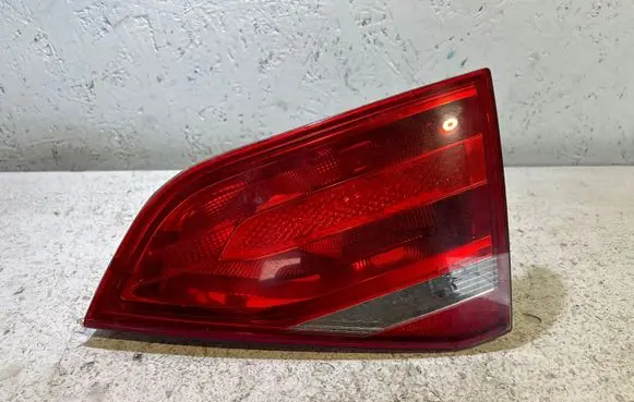 Audi A4 S4 B8 8K Tailgate rear/tail lights 8K5945094