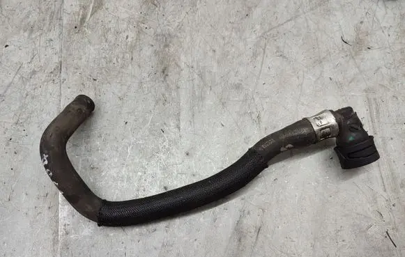 Volvo S60 Engine coolant pipe/hose