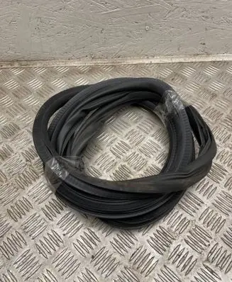 Opel Corsa D Front door rubber seal 