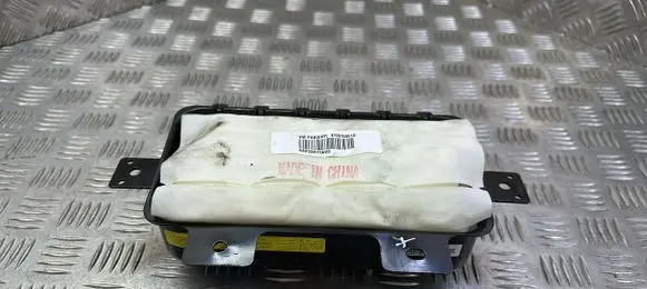 KIA Sorento Passenger airbag 845302P100
