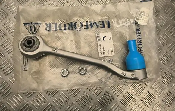 BMW 5 E60 E61 Front lower control arm/wishbone 31106770690
