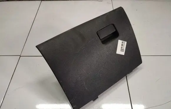 Mitsubishi ASX Glove box 8006A27850