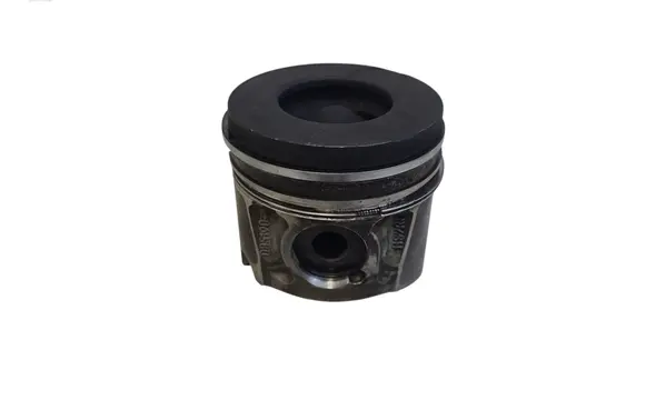 Volvo V70 Piston 
