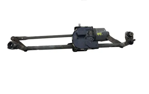 Front wiper linkage and motor