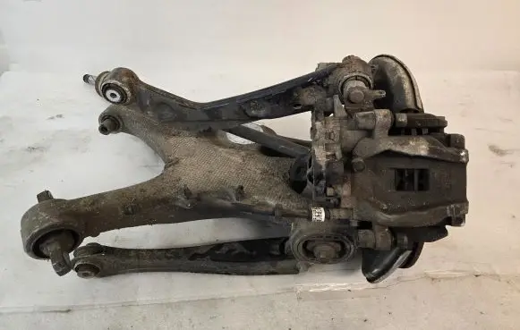 Volvo XC90 Rear wheel hub spindle/knuckle 32246510 31325816
