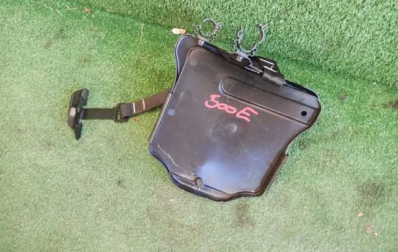Fiat 500 Battery tray 