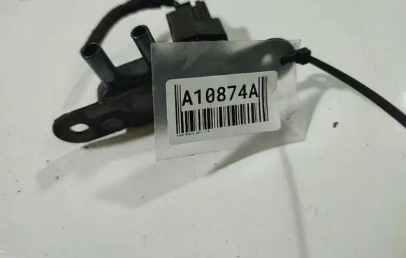 Ford Focus Exhaust gas pressure sensor CZQ7A11K27C