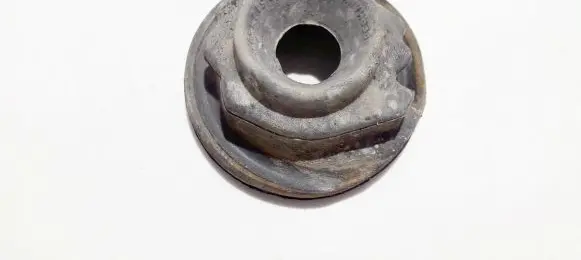Volkswagen Golf IV Front coil spring rubber mount 1j0512149b