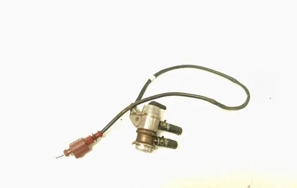 Audi A4 S4 B9 AdBlue injector 04L131113S