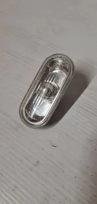 Volkswagen PASSAT B5.5 Front fender indicator light 1J0949117