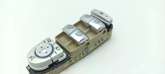 Mercedes-Benz V Class W447 Electric window control switch 4475450413 37SKV187 A4475450413
