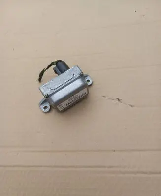 Volkswagen Touran I ESP acceleration yaw rate sensor 1J0907655A