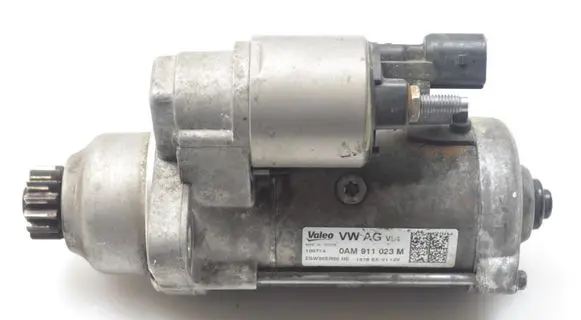 Volkswagen Golf VII Starter motor 0AM911023M