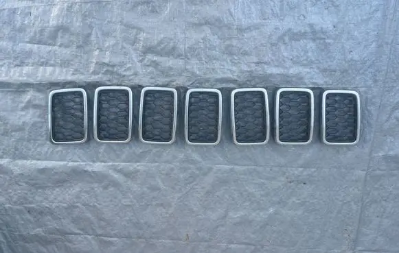 Jeep Cherokee Front grill