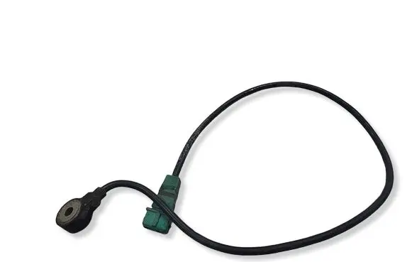 Audi A4 S4 B5 8D Detonation knock sensor 054905371