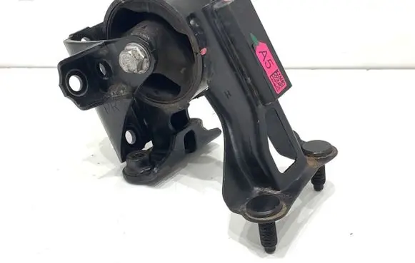 Toyota Auris E180 Gearbox mount 