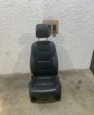 KIA Sportage Front driver seat