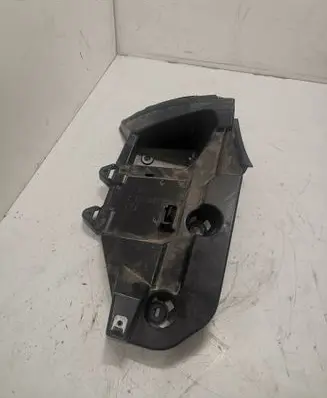 BMW X6 F16 Bumper support mounting bracket corner 7338285