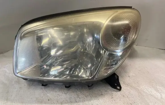 Toyota RAV 4 (XA20) Headlight/headlamp