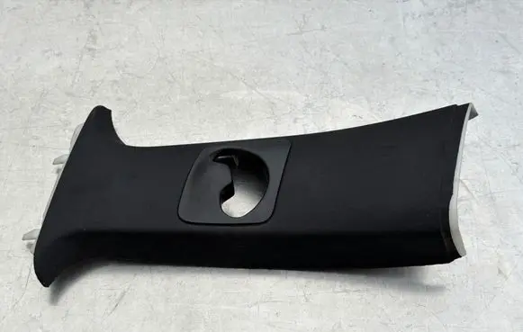 BMW X6 E71 (B) pillar trim (top) 504421PA