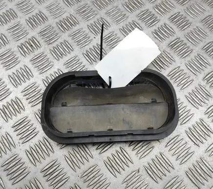 Audi RS6 C8 Quarter panel pressure vent 6R0819465C