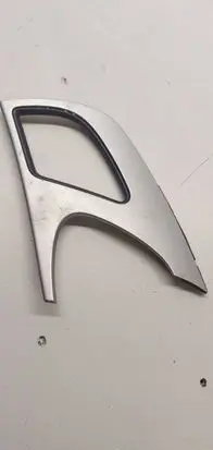 Radio/GPS head unit trim