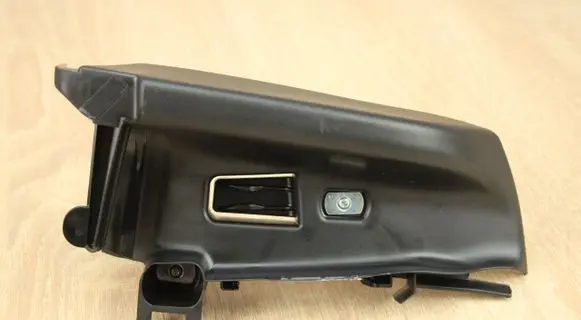 Audi A6 S6 C7 4G Seat belt trim 4G8857792A