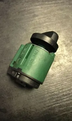 BMW 7 E38 Fog light switch 6901342