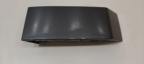 Volvo XC90 Rear/tail light trim molding 8620819