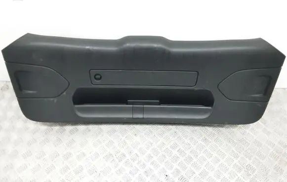 Audi Q3 8U Tailgate trim 8U0867979A