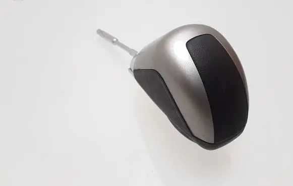 Subaru Outback Gear lever shifter trim leather/knob