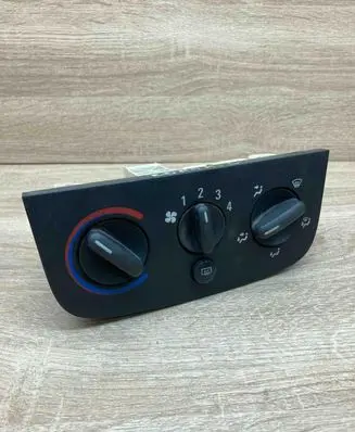 Opel Corsa C Climate control unit 0418768