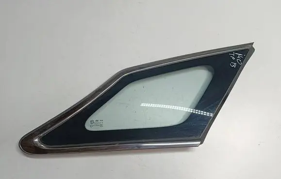 Hyundai i40 Rear side window 78378