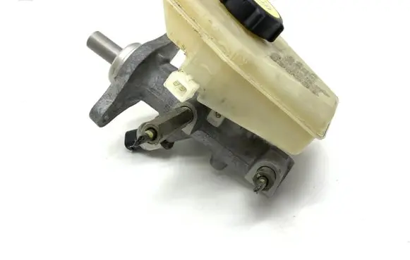 Jaguar XK8 - XKR Brake fluid reservoir 03350882691 C2N1911