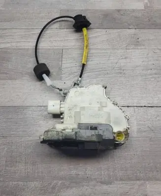 Audi Q5 SQ5 Front door lock 8J1837015C