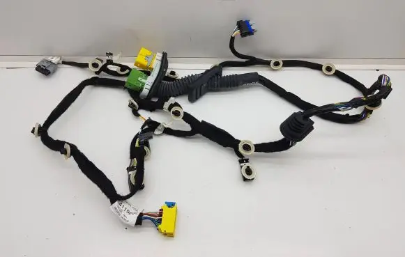Peugeot 2008 II Front door wiring loom 9841196980 000000 7821