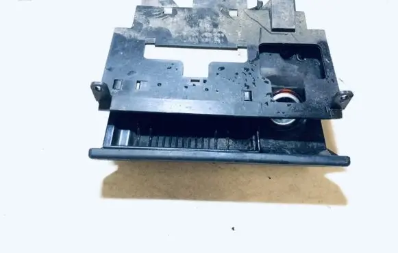Car ashtray
