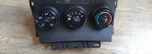 Toyota Verso Air conditioning/heating control unit 554200F030 839500F020