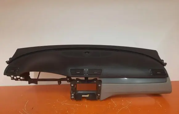 Volkswagen PASSAT B6 Dashboard